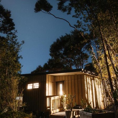 Treehouse Hideaway At Rekindle Tree Houses Opua Esterno foto