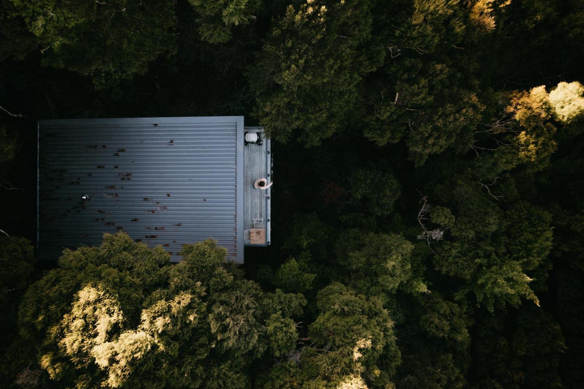 Treehouse Hideaway At Rekindle Tree Houses Opua Esterno foto